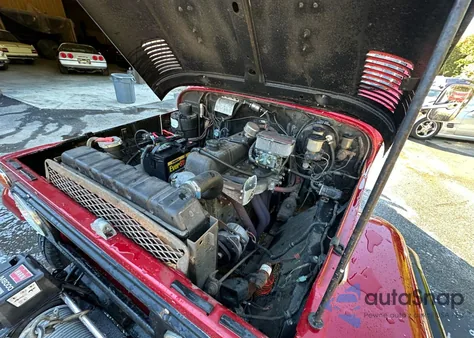 1972 Toyota Land Cruis из США, поврежденный, VIN FJ40114980